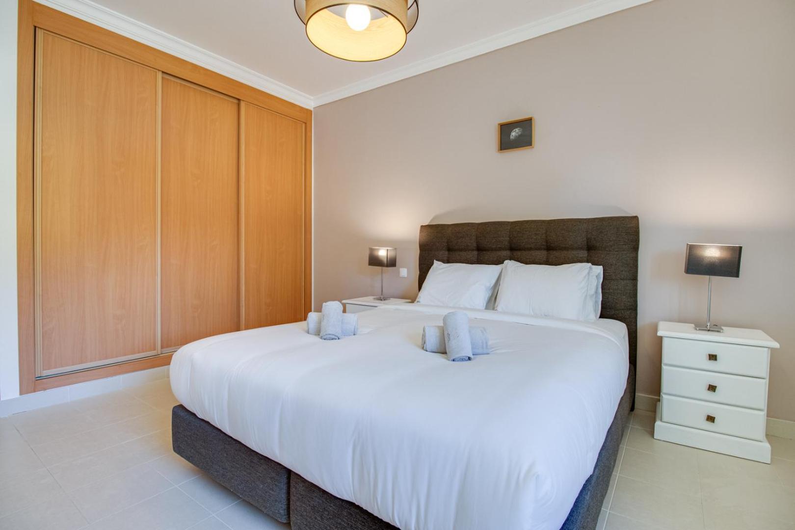 Lovely 2Bd Apart 500M Beach Ac Wi-Fi Pool Balcony Albufeira Exterior photo